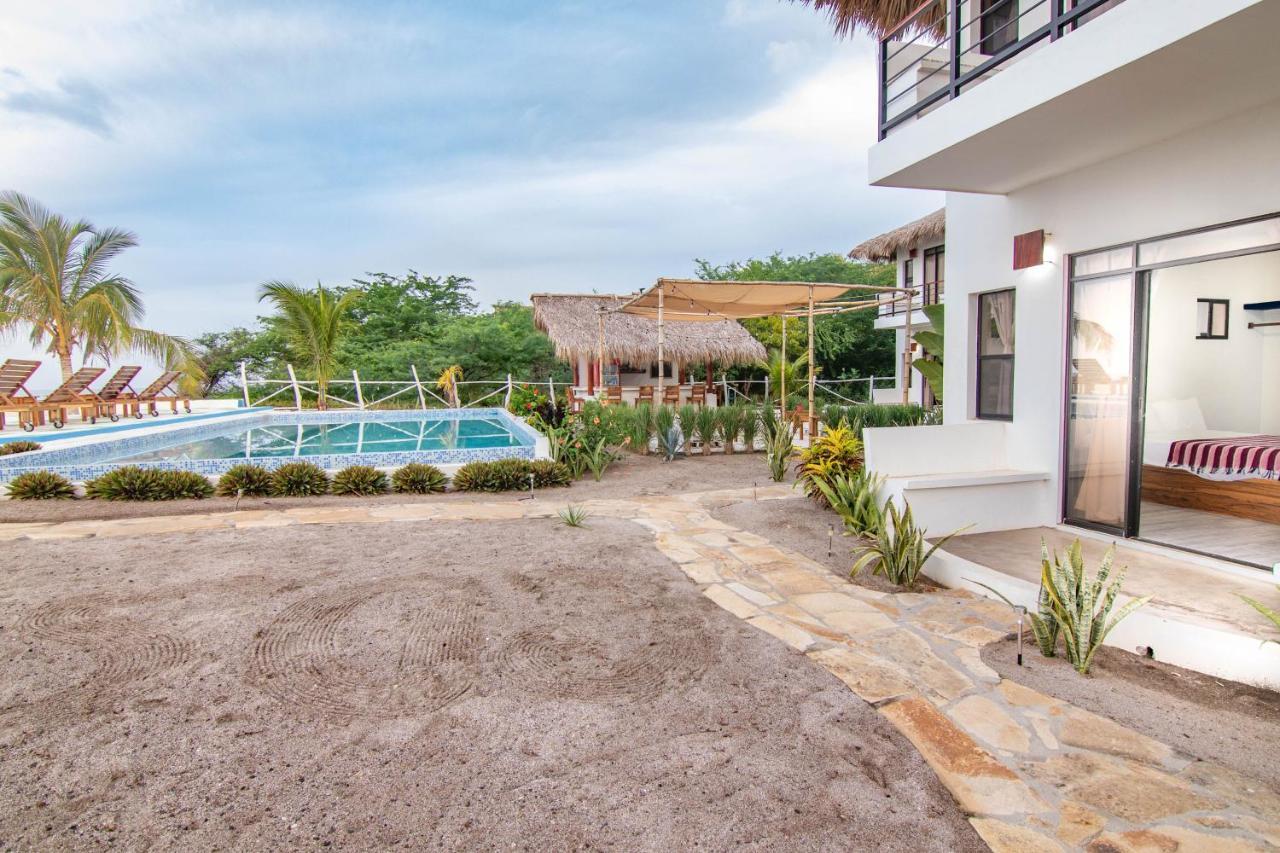 Costa Oeste 3*
